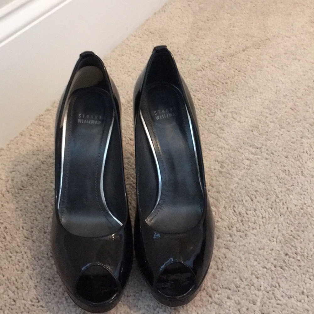 Stuart Weitzman Black Patent Leather Heel